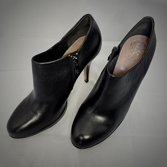 Vince Camuto Elvin Black Platform Booties - Picture 4 of 10